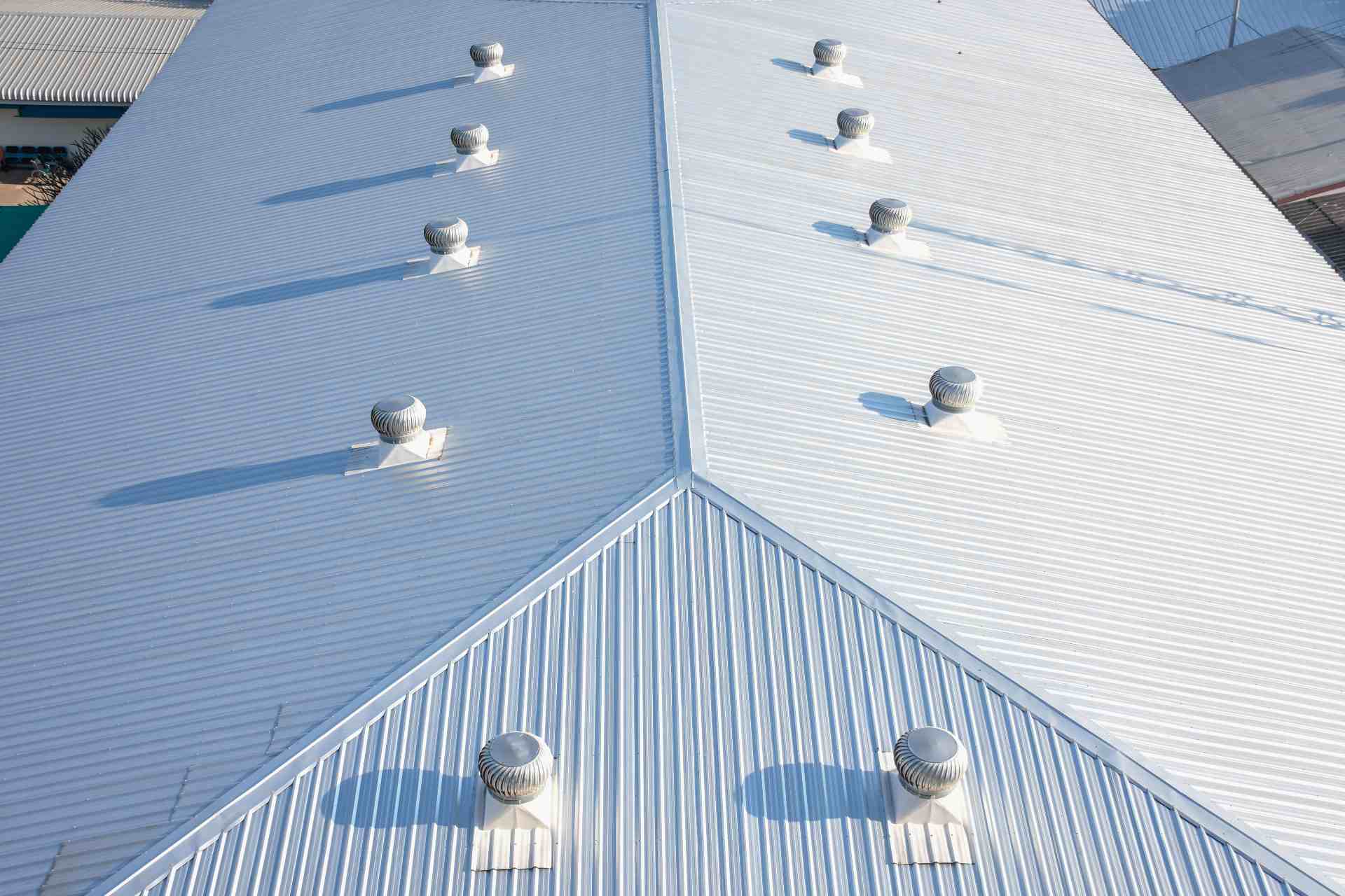 Commercial Metal roof in Dallas